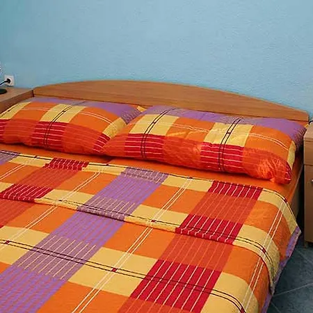 Barisic Hrvatskih Zrtava 404 Seget Vranjica Apartment *