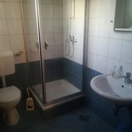 Barisic Hrvatskih Zrtava 404 Seget Vranjica Apartman Trogir
