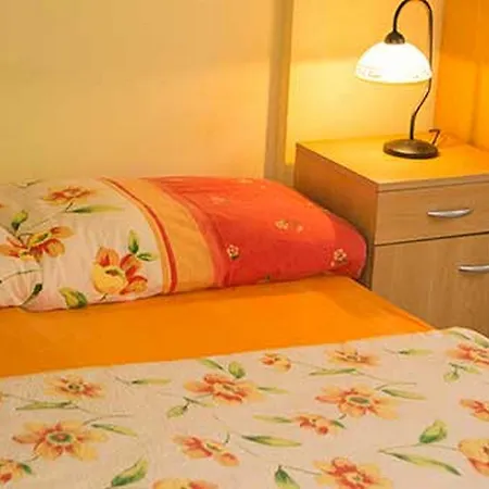 Barisic Hrvatskih Zrtava 404 Seget Vranjica * Trogir