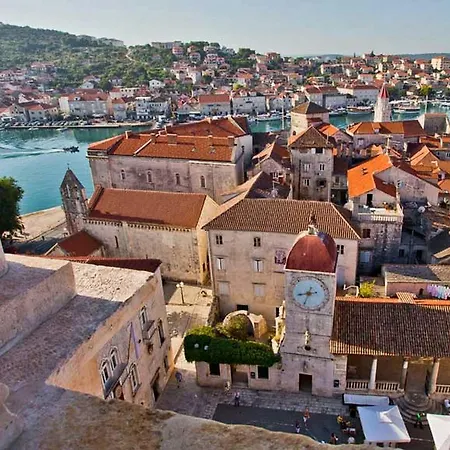 Barisic Hrvatskih Zrtava 404 Seget Vranjica Apartment