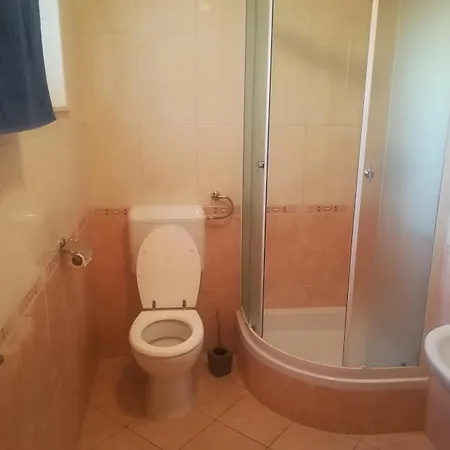 Barisic Hrvatskih Zrtava 404 Seget Vranjica טרוגיר
