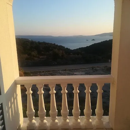 Apartman Barisic Hrvatskih Zrtava 404 Seget Vranjica Trogir