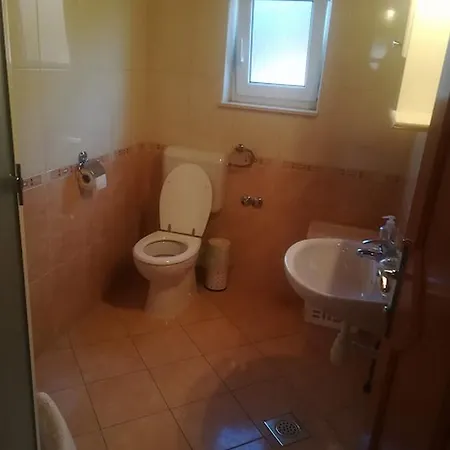 Barisic Hrvatskih Zrtava 404 Seget Vranjica * טרוגיר