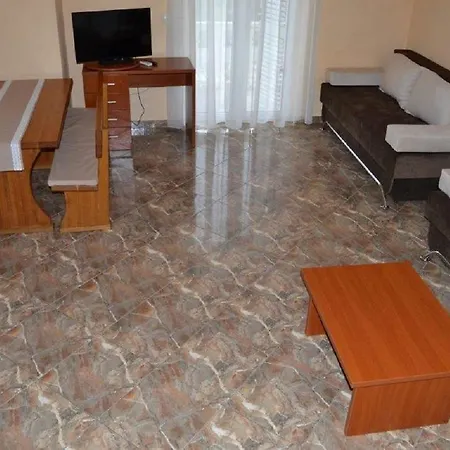 Апартаменты Barisic Hrvatskih Zrtava 404 Seget Vranjica