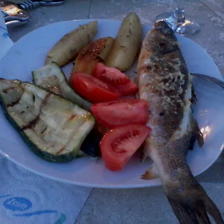 Barisic Hrvatskih Zrtava 404 Seget Vranjica