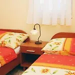 Apartment Barisic Hrvatskih Zrtava 404 Seget Vranjica *