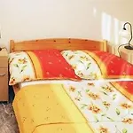 Barisic Hrvatskih Zrtava 404 Seget Vranjica Trogir